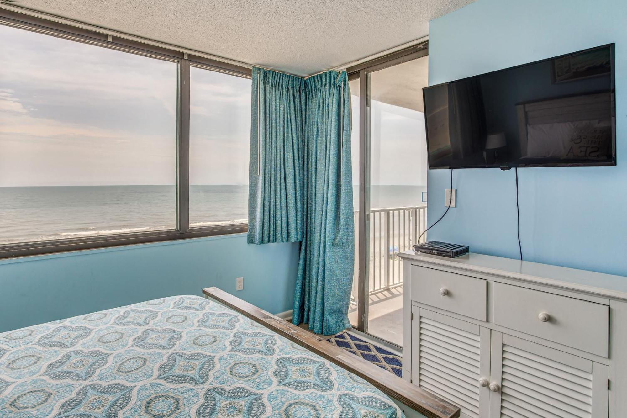 Myrtle Beach Oceanfront Condo With Resort Perks! ภายนอก รูปภาพ