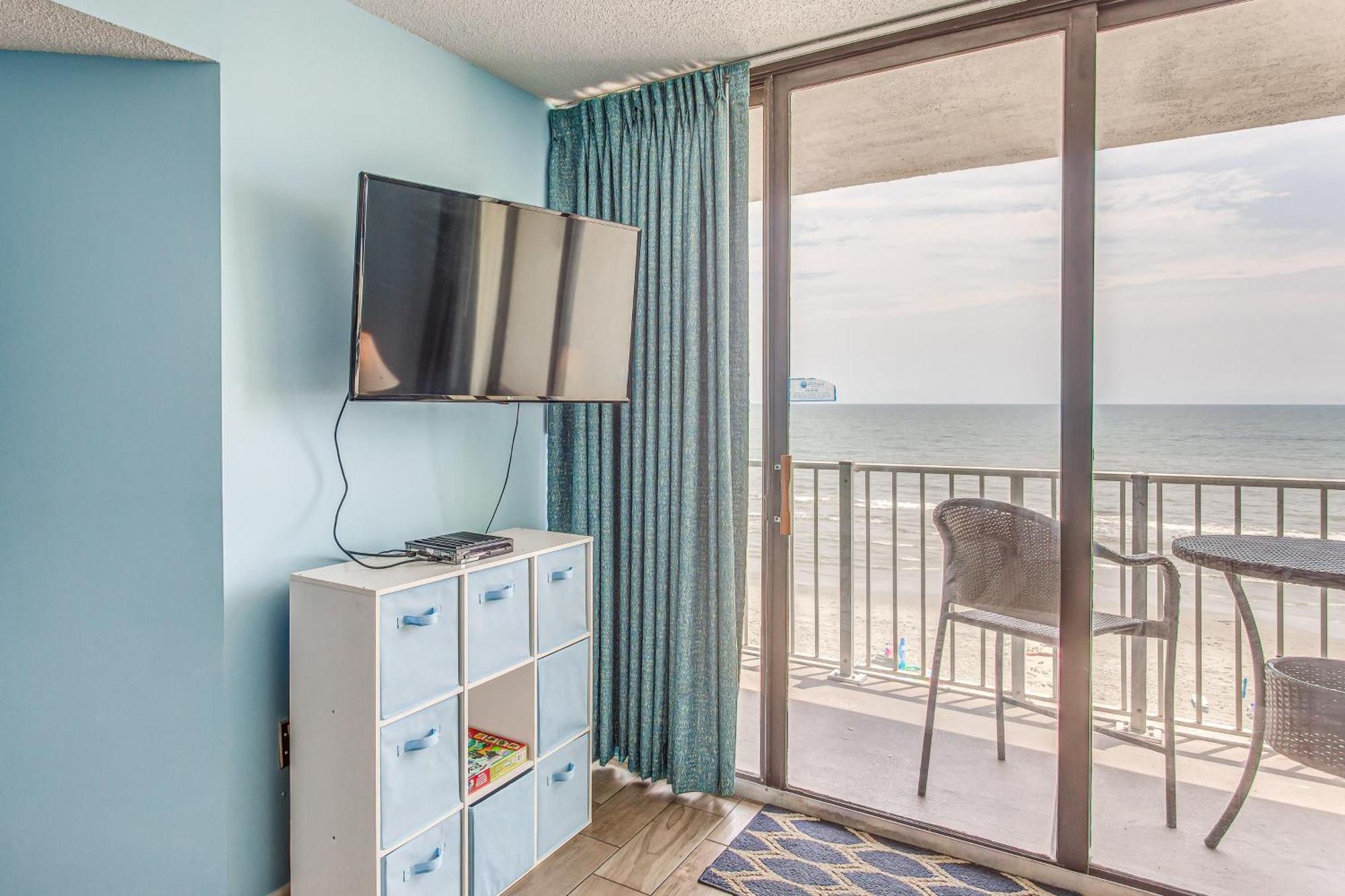 Myrtle Beach Oceanfront Condo With Resort Perks! ภายนอก รูปภาพ